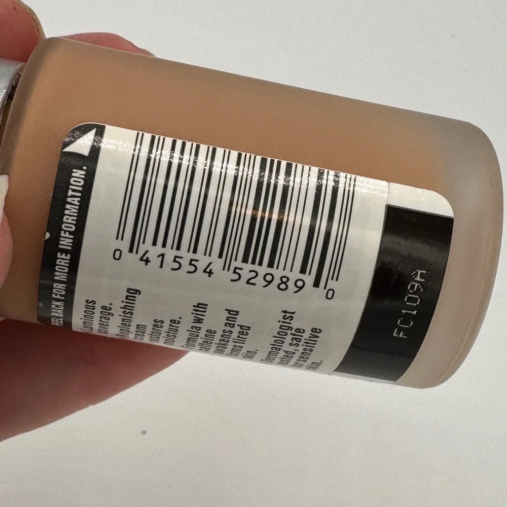 Maybelline Instant Age Rewind Cream Foundation Sandy Beige Medium 1 SPF 18 1oz